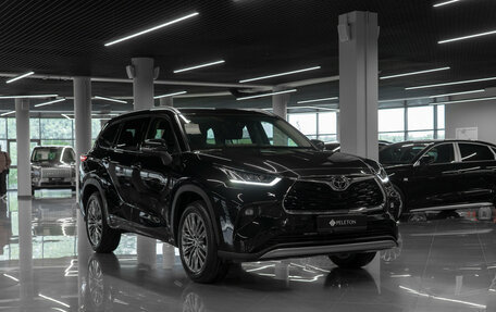 Toyota Highlander, 2026 год, 5 250 000 рублей, 2 фотография