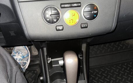 Nissan Tiida, 2010 год, 710 000 рублей, 15 фотография