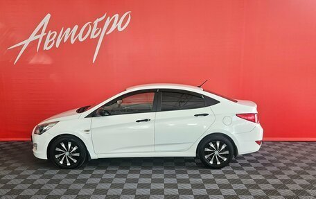 Hyundai Solaris II рестайлинг, 2015 год, 950 000 рублей, 2 фотография