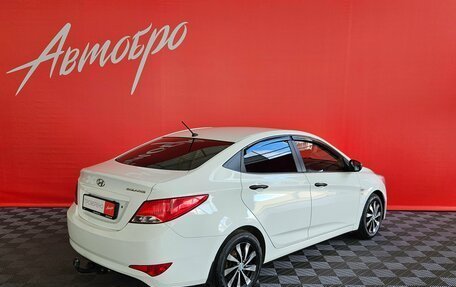 Hyundai Solaris II рестайлинг, 2015 год, 950 000 рублей, 5 фотография