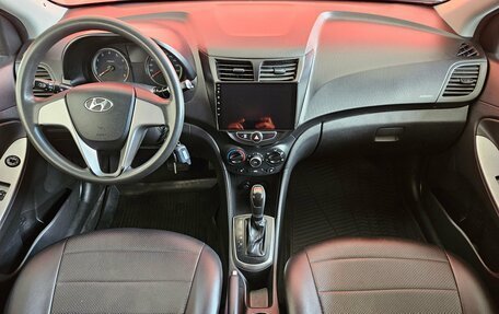 Hyundai Solaris II рестайлинг, 2015 год, 950 000 рублей, 9 фотография