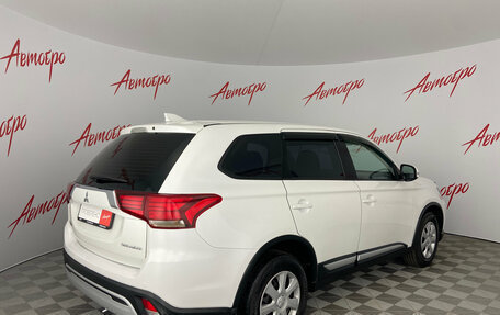 Mitsubishi Outlander III рестайлинг 3, 2019 год, 1 820 000 рублей, 5 фотография