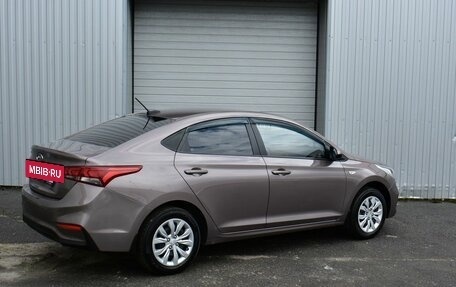 Hyundai Solaris II рестайлинг, 2018 год, 1 099 000 рублей, 4 фотография