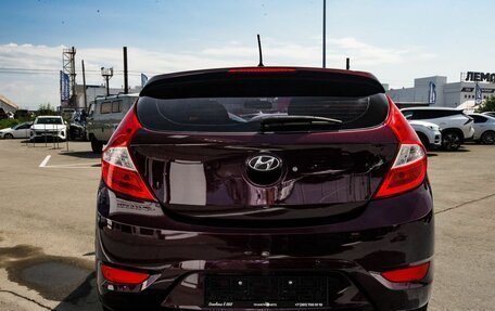 Hyundai Solaris II рестайлинг, 2012 год, 670 000 рублей, 8 фотография