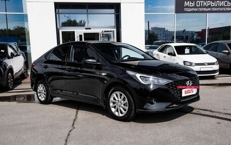 Hyundai Solaris II рестайлинг, 2020 год, 1 520 000 рублей, 5 фотография