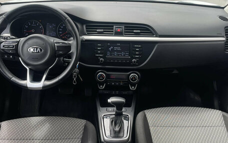 KIA Rio IV, 2017 год, 1 327 000 рублей, 11 фотография