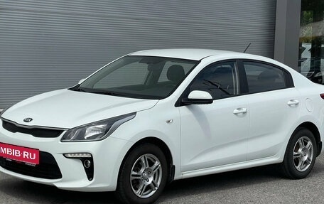 KIA Rio IV, 2017 год, 1 327 000 рублей, 5 фотография