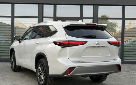Toyota Highlander, 2026 год, 5 350 000 рублей, 5 фотография