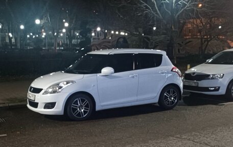 Suzuki Swift IV, 2013 год, 875 000 рублей, 1 фотография