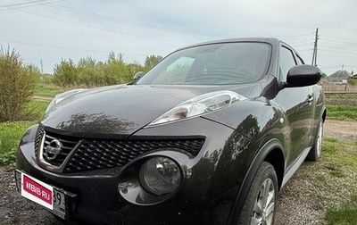 Nissan Juke II, 2013 год, 930 000 рублей, 1 фотография