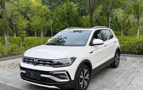Volkswagen T-Cross I, 2022 год, 1 682 400 рублей, 1 фотография