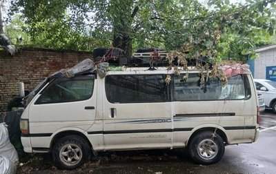 Toyota HiAce H100, 2002 год, 499 000 рублей, 1 фотография