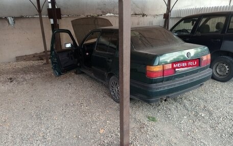Volkswagen Vento, 1995 год, 125 000 рублей, 3 фотография