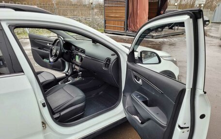 KIA Rio IV, 2020 год, 1 600 000 рублей, 9 фотография
