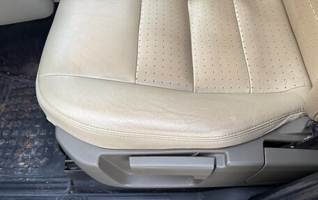 Land Rover Discovery III, 2008 год, 1 490 000 рублей, 20 фотография