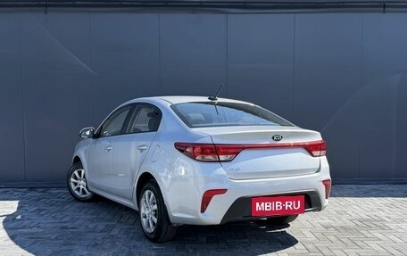 KIA Rio IV, 2018 год, 945 000 рублей, 6 фотография