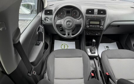 Volkswagen Polo VI (EU Market), 2011 год, 845 000 рублей, 11 фотография