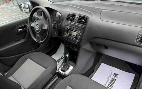 Volkswagen Polo VI (EU Market), 2011 год, 845 000 рублей, 13 фотография