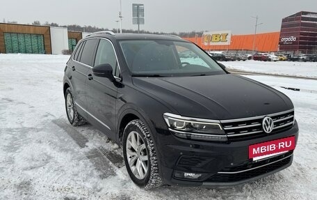 Volkswagen Tiguan II, 2017 год, 2 600 000 рублей, 7 фотография