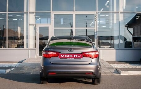 KIA Rio III рестайлинг, 2012 год, 670 000 рублей, 4 фотография