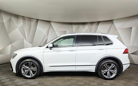 Volkswagen Tiguan II, 2020 год, 3 130 000 рублей, 2 фотография