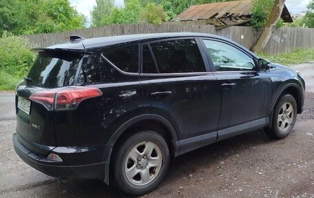 Toyota RAV4, 2018 год, 2 550 000 рублей, 3 фотография