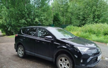 Toyota RAV4, 2018 год, 2 550 000 рублей, 7 фотография
