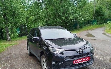 Toyota RAV4, 2018 год, 2 550 000 рублей, 10 фотография