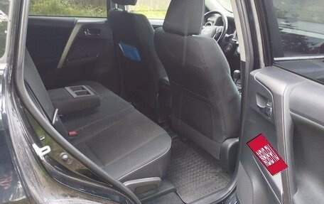 Toyota RAV4, 2018 год, 2 550 000 рублей, 6 фотография