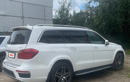 Mercedes-Benz GL-Класс, 2015 год, 3 200 000 рублей, 3 фотография
