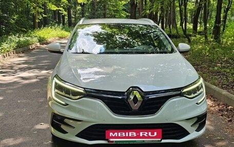 Renault Megane IV, 2022 год, 1 540 000 рублей, 3 фотография