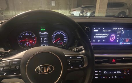 KIA K5, 2021 год, 2 700 000 рублей, 5 фотография