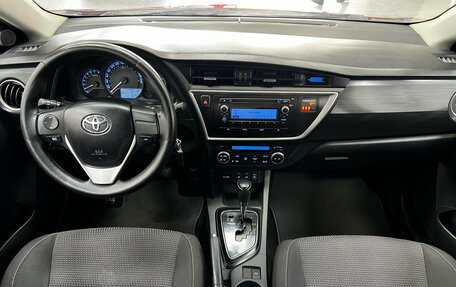 Toyota Auris II, 2013 год, 1 099 000 рублей, 10 фотография
