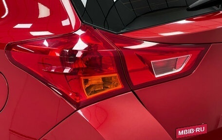Toyota Auris II, 2013 год, 1 099 000 рублей, 6 фотография