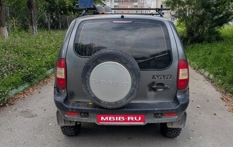 Chevrolet Niva I рестайлинг, 2004 год, 200 000 рублей, 7 фотография