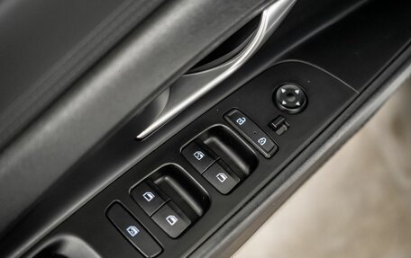 Hyundai Elantra, 2021 год, 2 015 000 рублей, 15 фотография