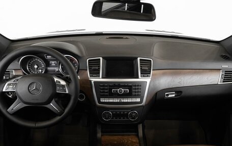 Mercedes-Benz GL-Класс, 2015 год, 3 449 000 рублей, 9 фотография