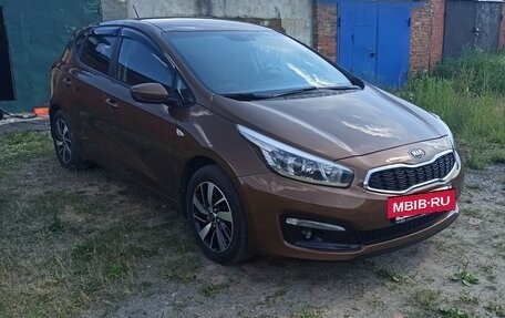 KIA cee'd III, 2016 год, 1 299 000 рублей, 2 фотография