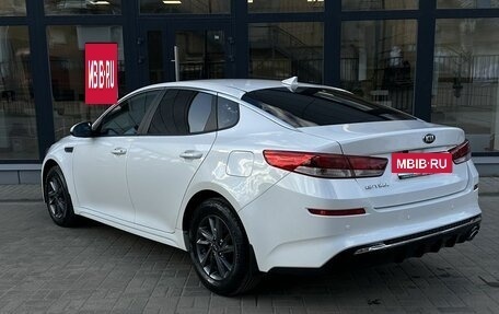 KIA Optima IV, 2018 год, 1 770 000 рублей, 4 фотография