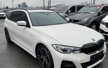 BMW 3 серия, 2022 год, 4 490 000 рублей, 2 фотография