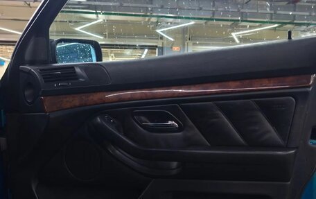 BMW 5 серия, 2000 год, 277 000 рублей, 16 фотография