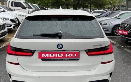 BMW 3 серия, 2022 год, 4 490 000 рублей, 4 фотография