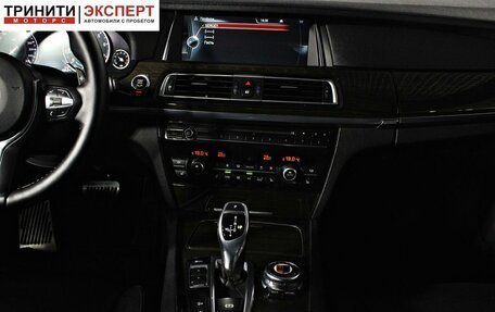 BMW 7 серия, 2014 год, 2 097 000 рублей, 17 фотография