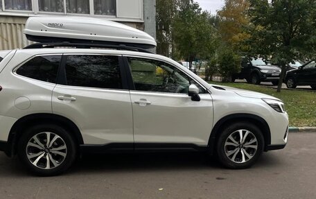 Subaru Forester, 2020 год, 2 650 000 рублей, 2 фотография