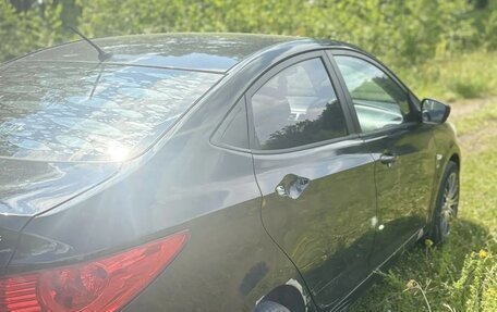 Hyundai Solaris II рестайлинг, 2012 год, 520 000 рублей, 3 фотография