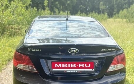 Hyundai Solaris II рестайлинг, 2012 год, 520 000 рублей, 4 фотография
