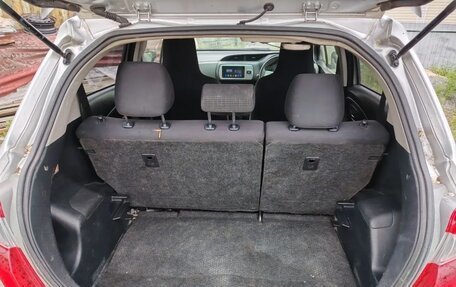 Toyota Vitz, 2015 год, 680 000 рублей, 10 фотография