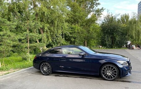 Mercedes-Benz C-Класс, 2018 год, 3 800 000 рублей, 6 фотография