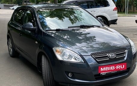 KIA cee'd I рестайлинг, 2008 год, 650 000 рублей, 15 фотография