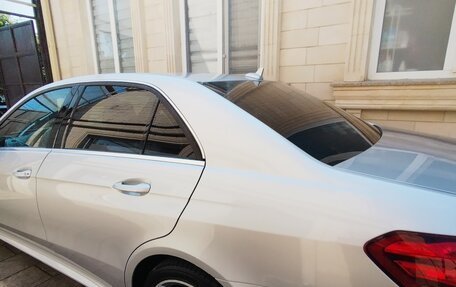 Mercedes-Benz E-Класс, 2015 год, 2 000 000 рублей, 13 фотография